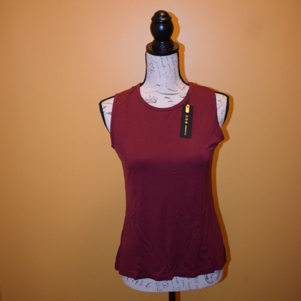 2/$20 NWT Baman's Workout Top